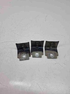 VW PASSAT B7 ALLTRACK 365 Kotflügelhalter vorne rechts 2.00 Diesel 32435418