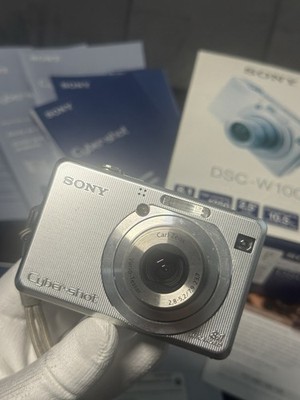 Sony Cyber-shot DSC-W100 8,1 MP Digitalkamera Top Zustand OVP Full Set 