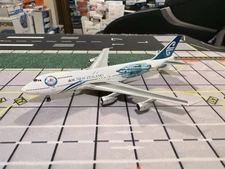 JC Wings 1:400 Air New Zealand B747-200 Christmas ZK-NZY Custom Diecast Model