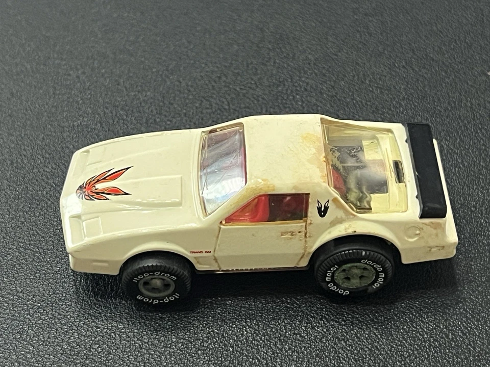Pontiac Firebird 1982 transmisión automática Alemania Occidental plástico 1:60 RARO serie 10 Foto 3 de 4