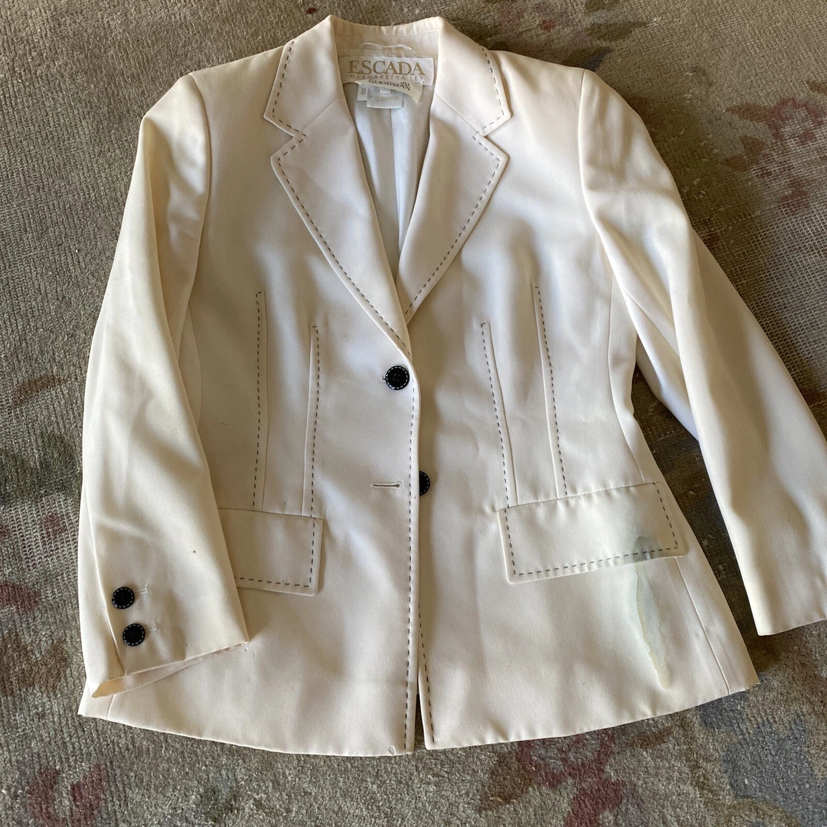 Preowned Ivory Wool Escada blazer Black Trim 38 See Details