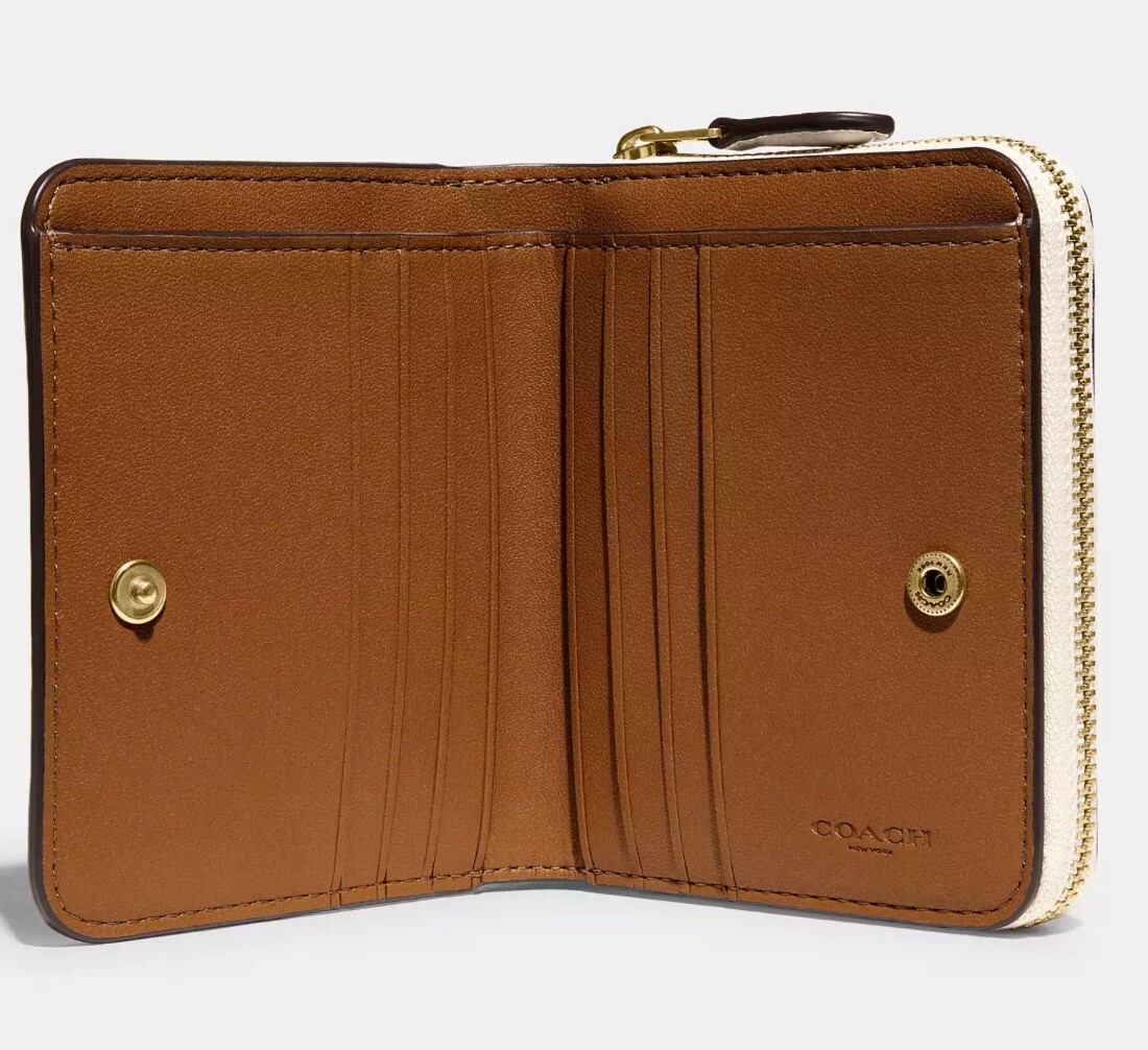 Coach Women's Polished Pebble Leather Billfold Wallet With Floral