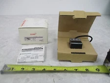 SUNX DP2-22 PRESSURE SENCOR, V0054