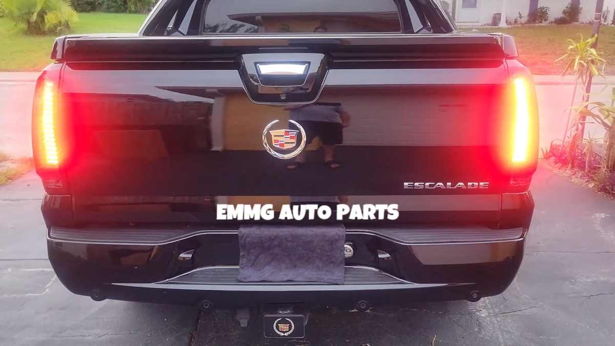 ESCALADE EXT 2007 - 2013 TAIL LIGHTS LEFT + RIGHT LED SMOKED LENS