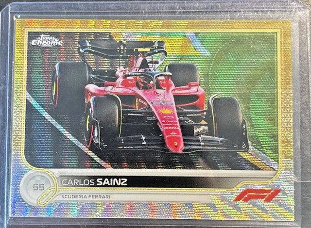 2022 Topps Chrome Formula 1 Carlos Sainz #31 Gold Wave Refractor 11/50 Ferrari
