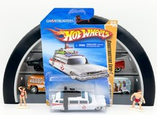 Hot Wheels 2010 Ghostbusters Cadillac Ecto-1 New Models #25/44 New w/Protector!