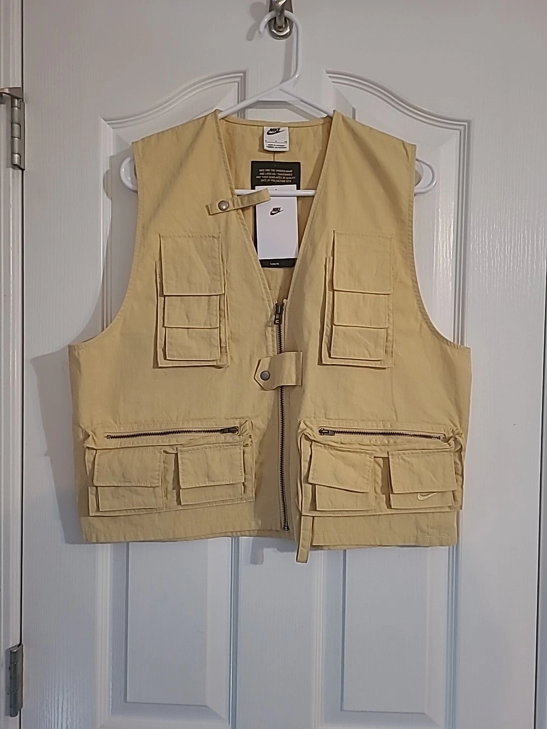 Nike Life Utility Cargo Men's Size Small Sesame Beige Brown Vest FN3214-252 New