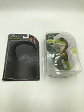 Untamed Raptor by Fingerlings - Stealth Green - Interactive Collectible Dinosa