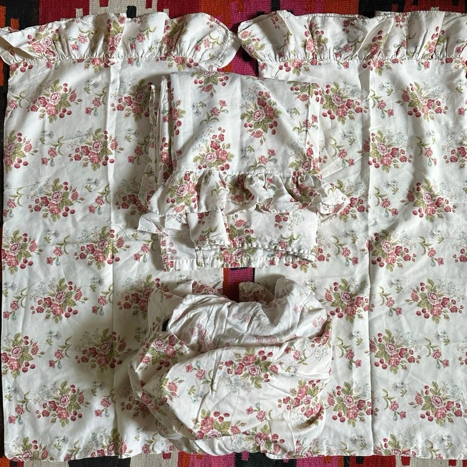 Ralph Lauren EMILY ANNE Floral Ruffled King bed set Pillowcases sheets 4 pieces  - Image 2 of 4