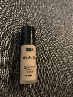 Pupa Waterproof Wonder Me Foundation Alabaster