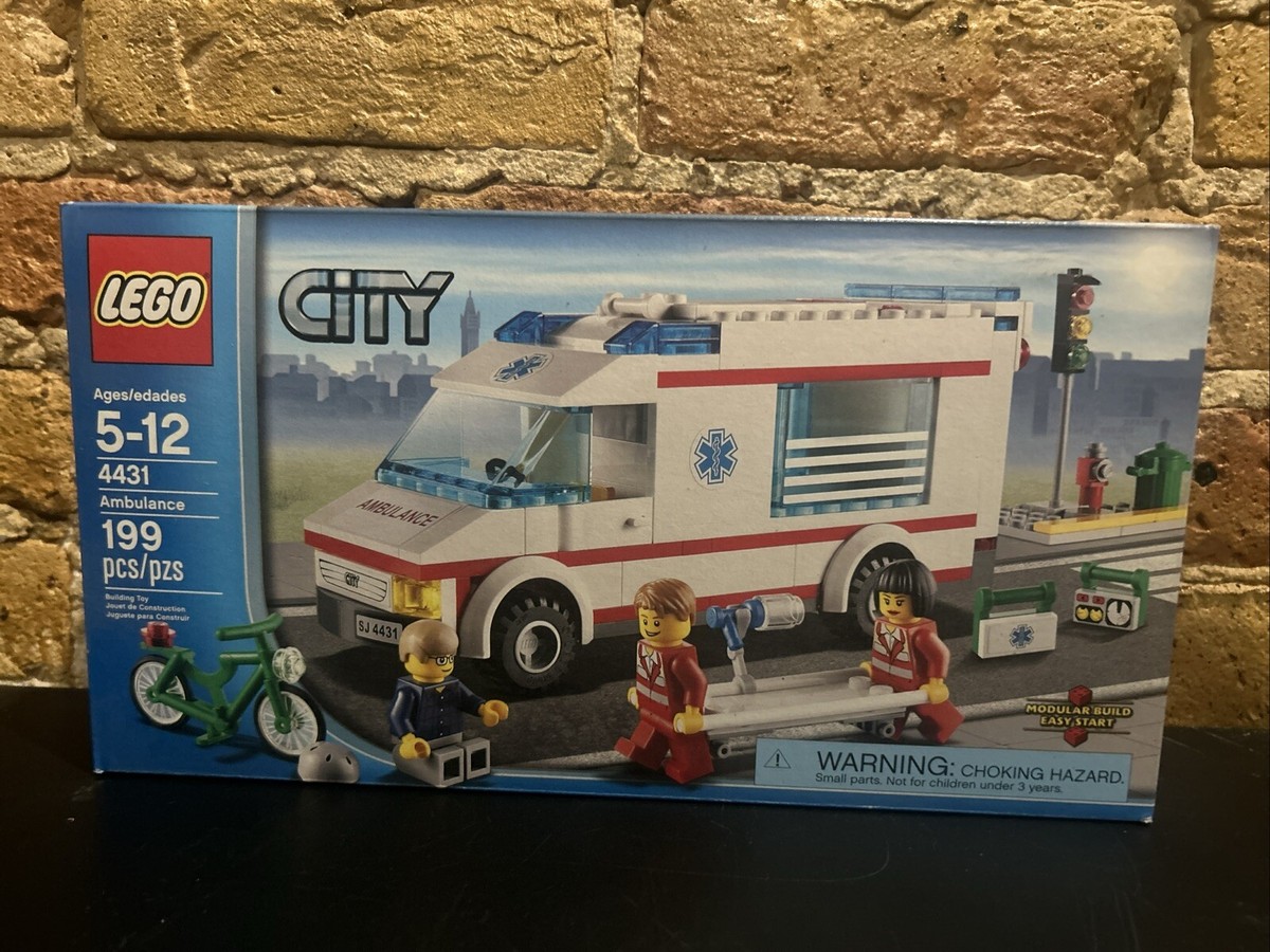 LEGO City Ambulance 4431 BNISB NEW In Factory Sealed Box