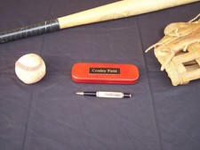 Cincinnati Reds Seat Pen and Case