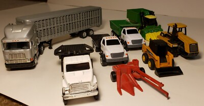 ERTL Diecast John Deere vehicles TRUCKS Semi TRAILER Skid Steer Implements lot
