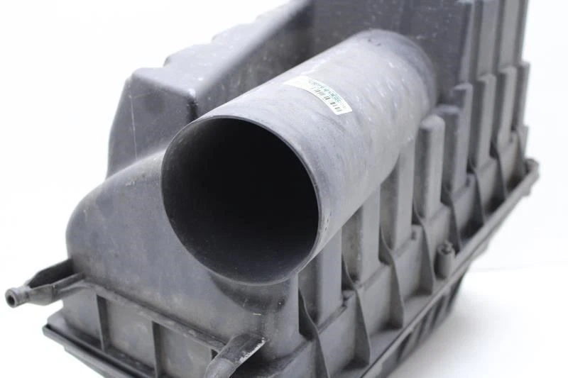 2006-2009 Land Rover Range Rover 4.2L Air Intake Cleaner PHB500074 OEM - Image 3 of 4