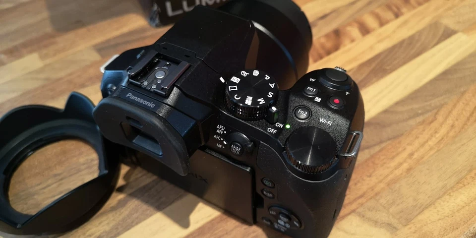 Panasonic Lumix DMC-FZ330, photo 4 of 5
