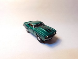MoDeLL MoTeRING ~ CHEVY CAMARO " YENKO" SLOT CAR w Running AURORA T-Jet Chassis