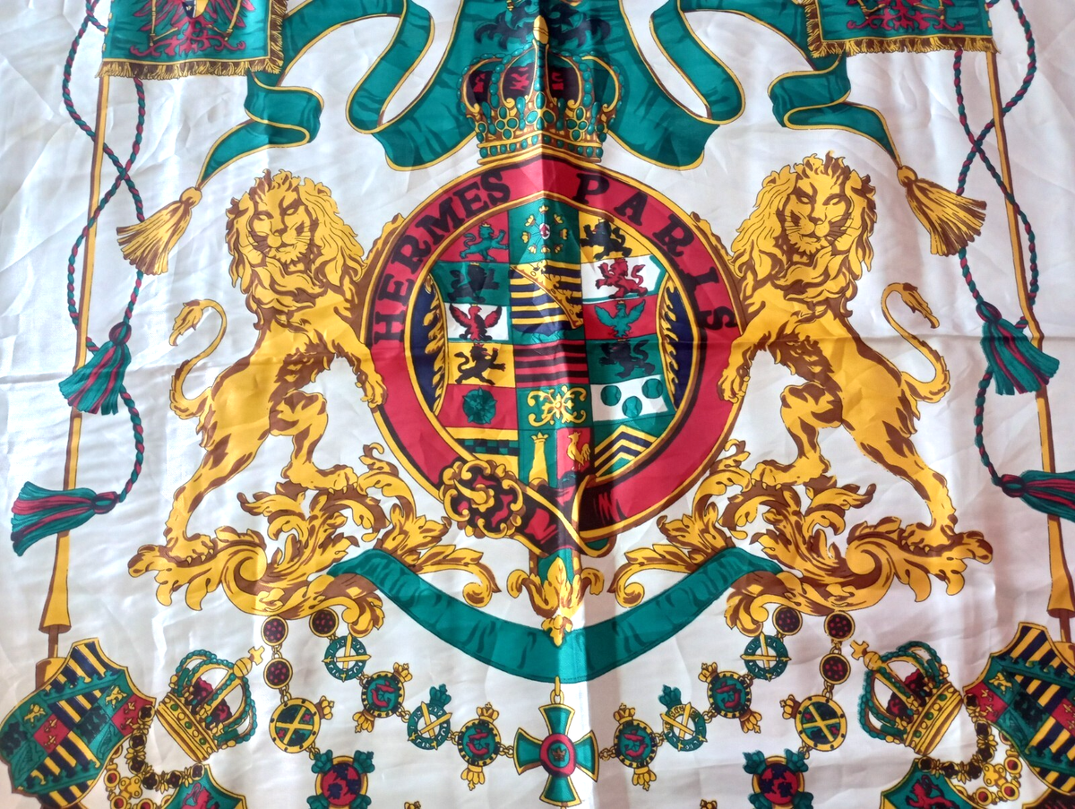 Authentic Hermes Paris Women's Vintage Scarf 90 LION CREST Silk
