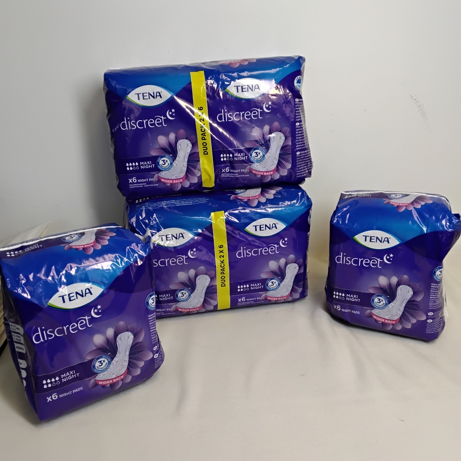 36x TENA Discreet Maxi Night Pads (6 Packs of 6) Brand New Packs - Image 3