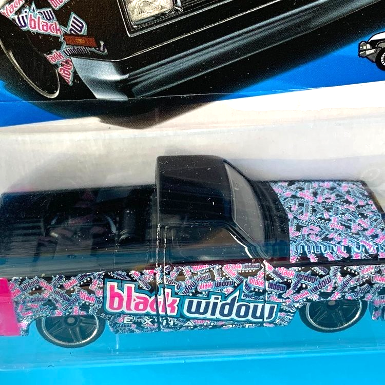 HOT WHEELS 2026 '83 CHEVY SILVERADO BLACK 42/250 JJJ13 TRUCKIN