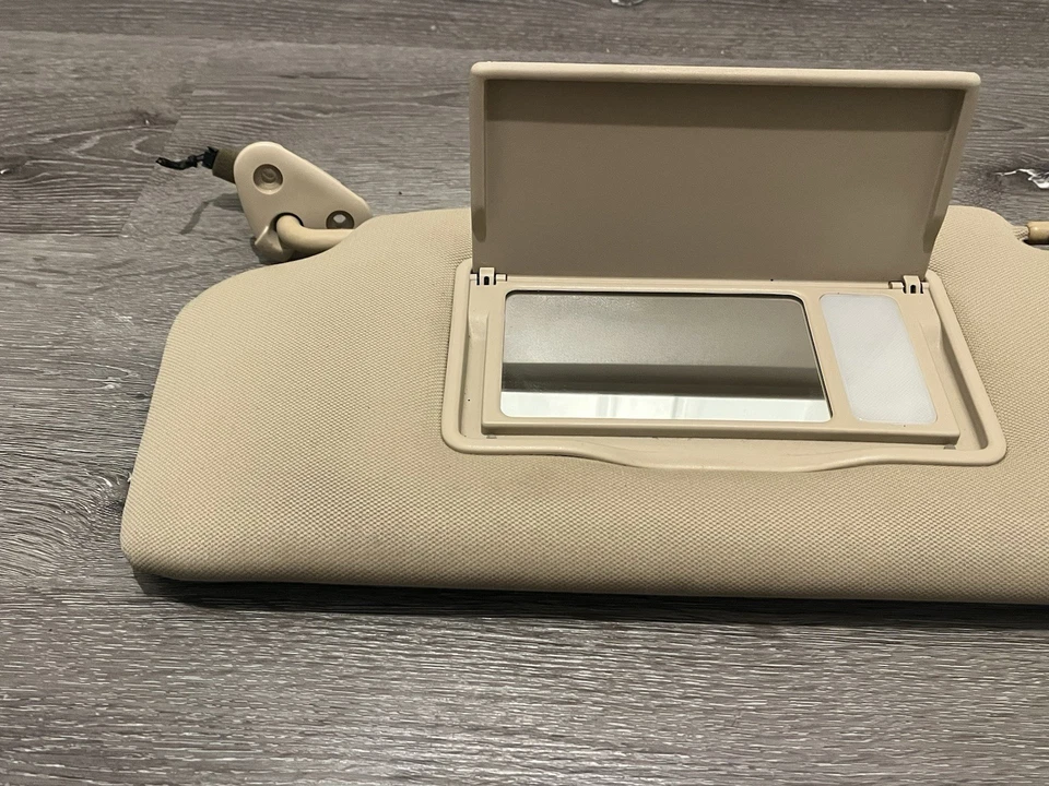 08-14 SUBARU TRIBECA SUN VISOR SET DRIVER PASSENGER BEIGE ILLUMINATION HOMELINK - Image 4 of 4