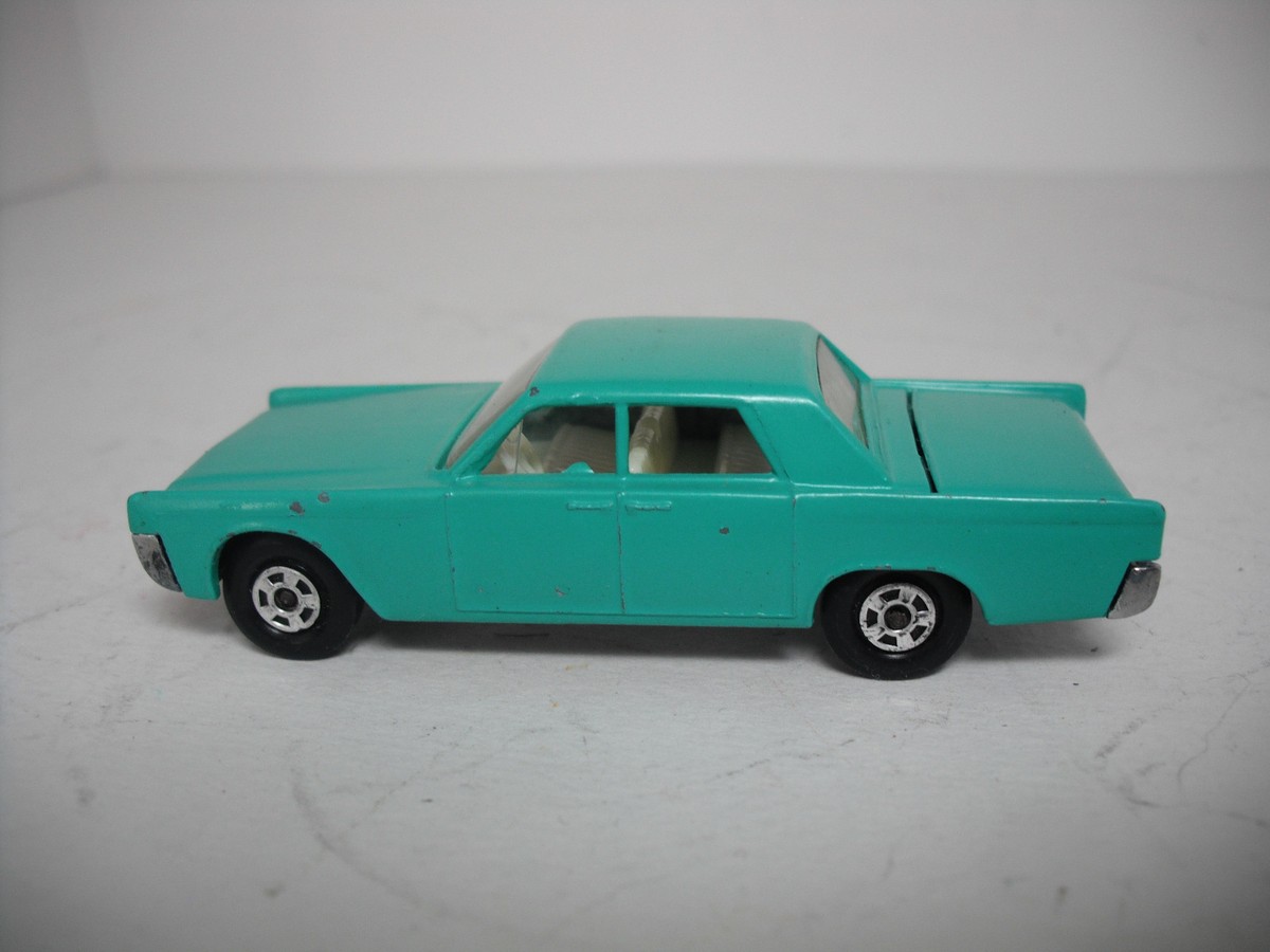 Matchbox Lesney SUPERFAST#31 LINCOLN CONTINENTAL Resto-Mod Mint