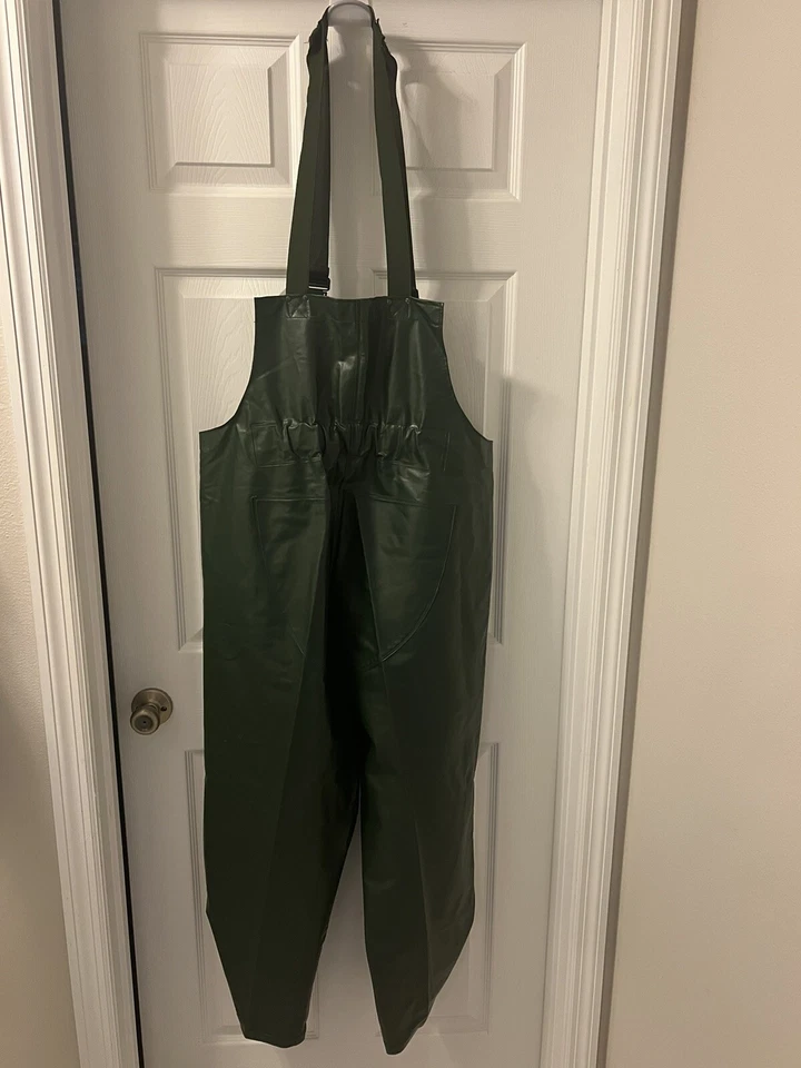 Pro Sport Fishing Waders Chest Adjustable Straps Front Pocket Size M medium - Image 4 of 4