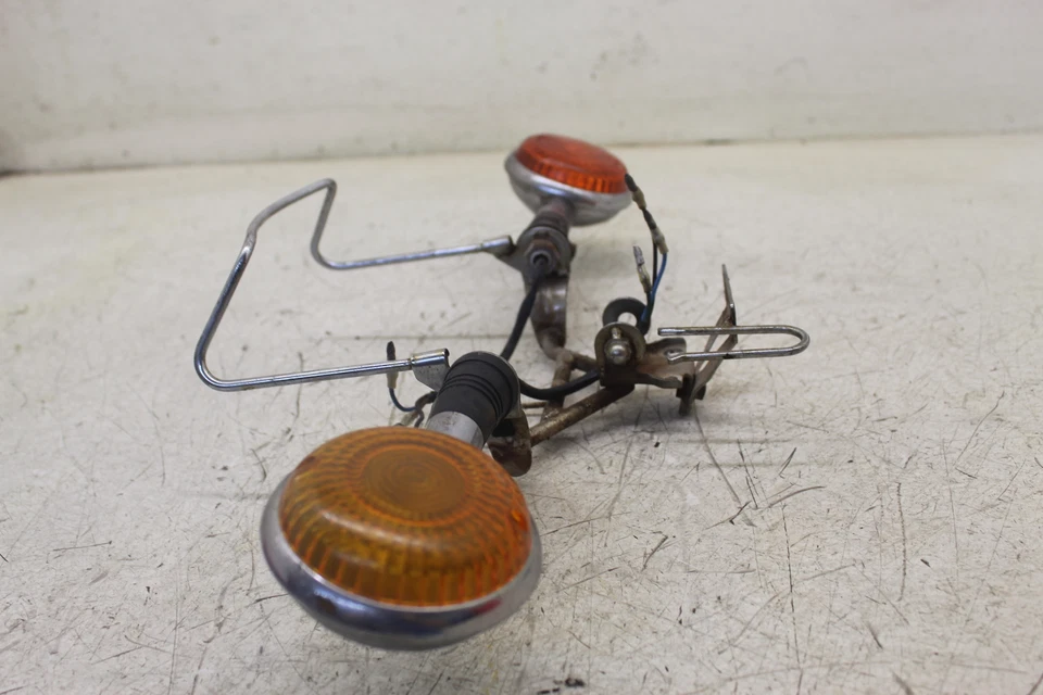 1995 YAMAHA VIRAGO 535 CROMADO FABRICANTE DE EQUIPAMENTO ORIGINAL SUPORTE DE MONTAGEM DE SETA FRONTAL C1D - Imagem 4 de 4