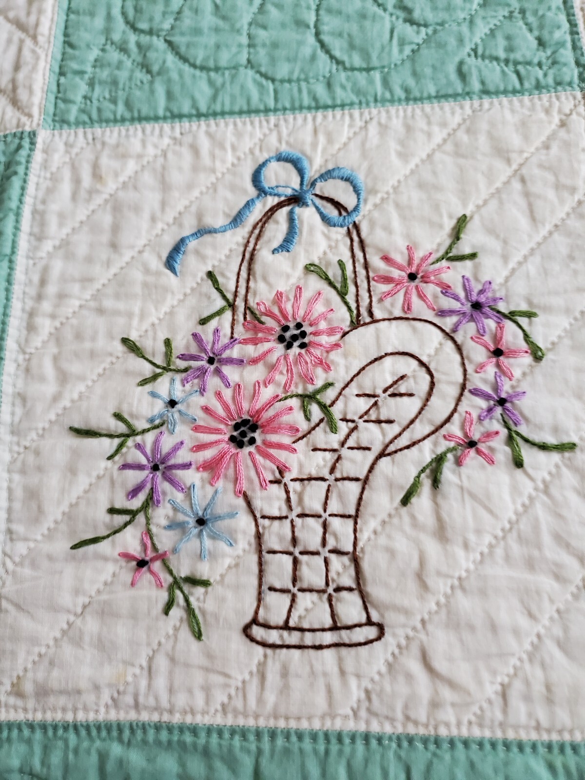 Vintage Hand Stitched Quilt With Wonderful Quilting eBay