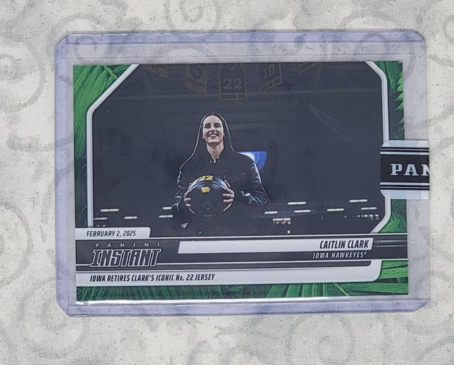 2024 Panini Instant Iowa Retires CAITLIN CLARK Jersey - Jungle /25