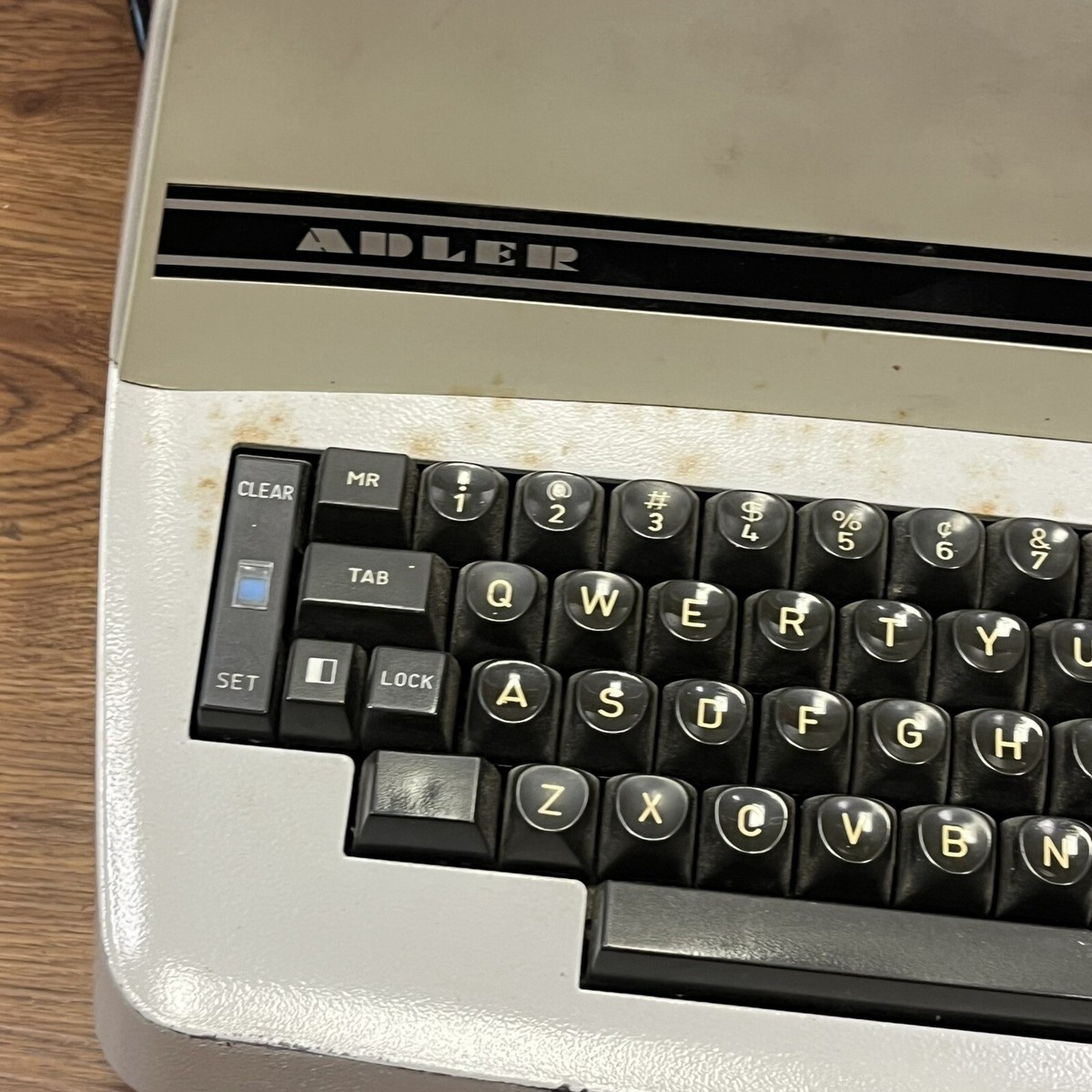 Vintage Adler West Germany Electric 21d Typewriter with Vintage Adler West Germany Electric 21d Typewriter with