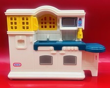 VintageLittle Tikes Dollhouse Furniture 5541 Kitchen w/ Oven, Microwave