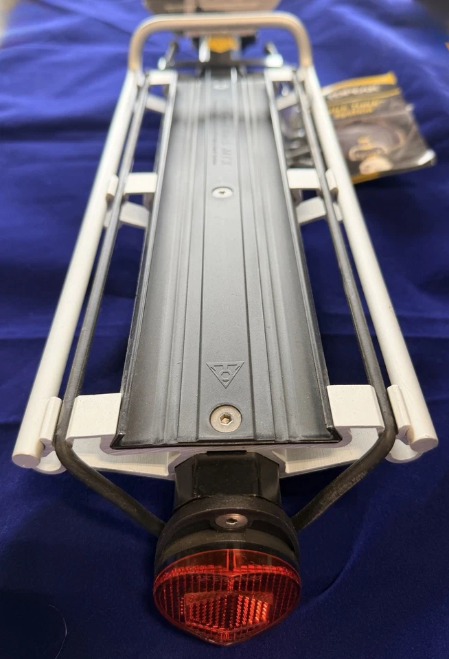 Topeak MTX E-Type TA2096E Portabicicletas Trasero Bicicleta Tija de Sillín Montaje EZ Apagado/Encendido Foto 2 de 4