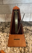 VINTAGE SETH THOMAS METRONOME DE MAELZEL WOODEN 10 1127-001 USA WORKING NICE