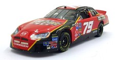Revell 1/24 Scale 109343 Dodge Nascar #79 Auto Value/Bumper to Bumper 2005 Kahne
