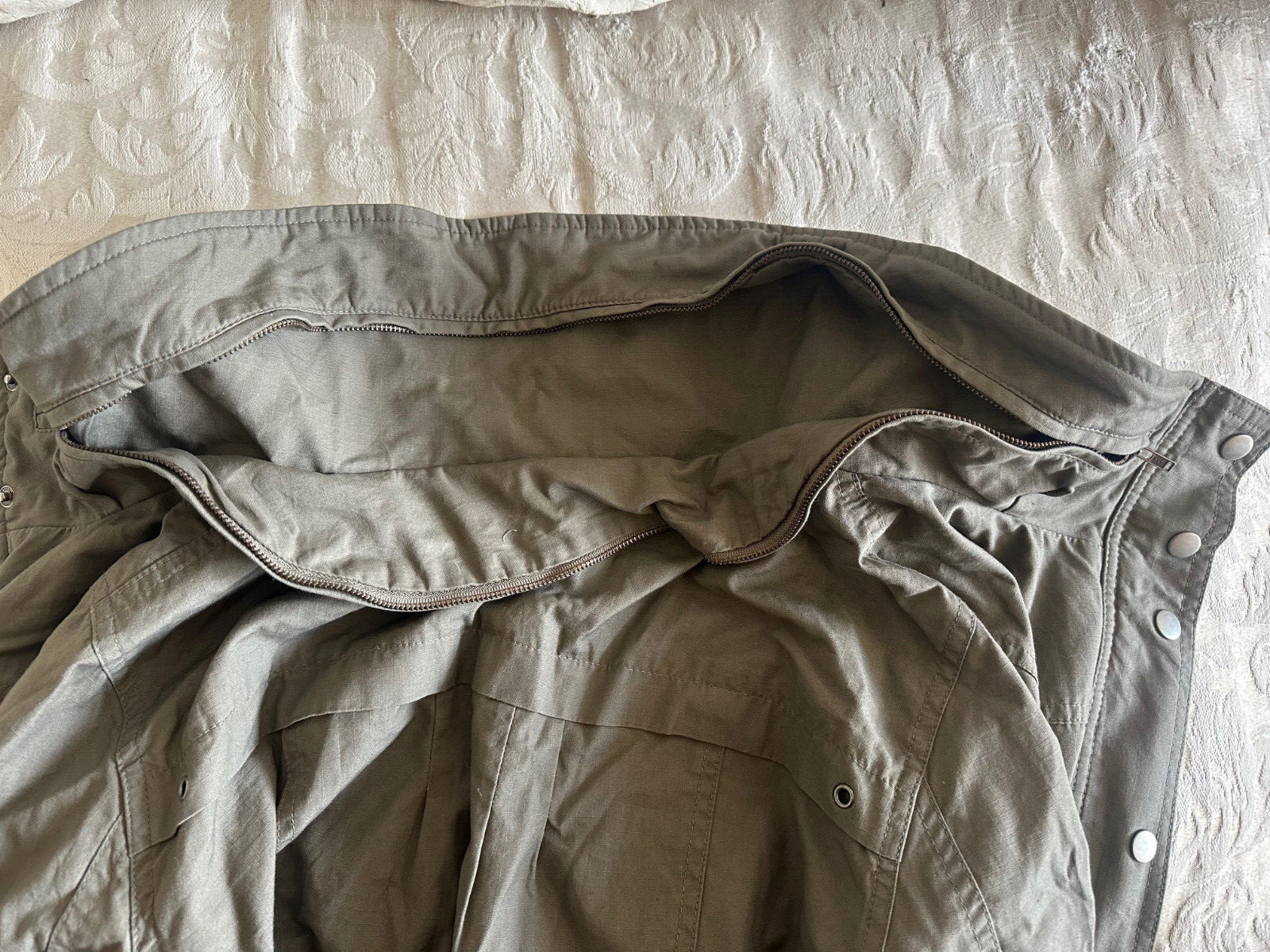 H&M Women’s Full Zip Olive Army Jacket  - Size 10 thumbnail 11