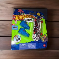 Hot Wheels Skate Fingerboard TONY HAWK ILLUSION CONFUSION HNG42