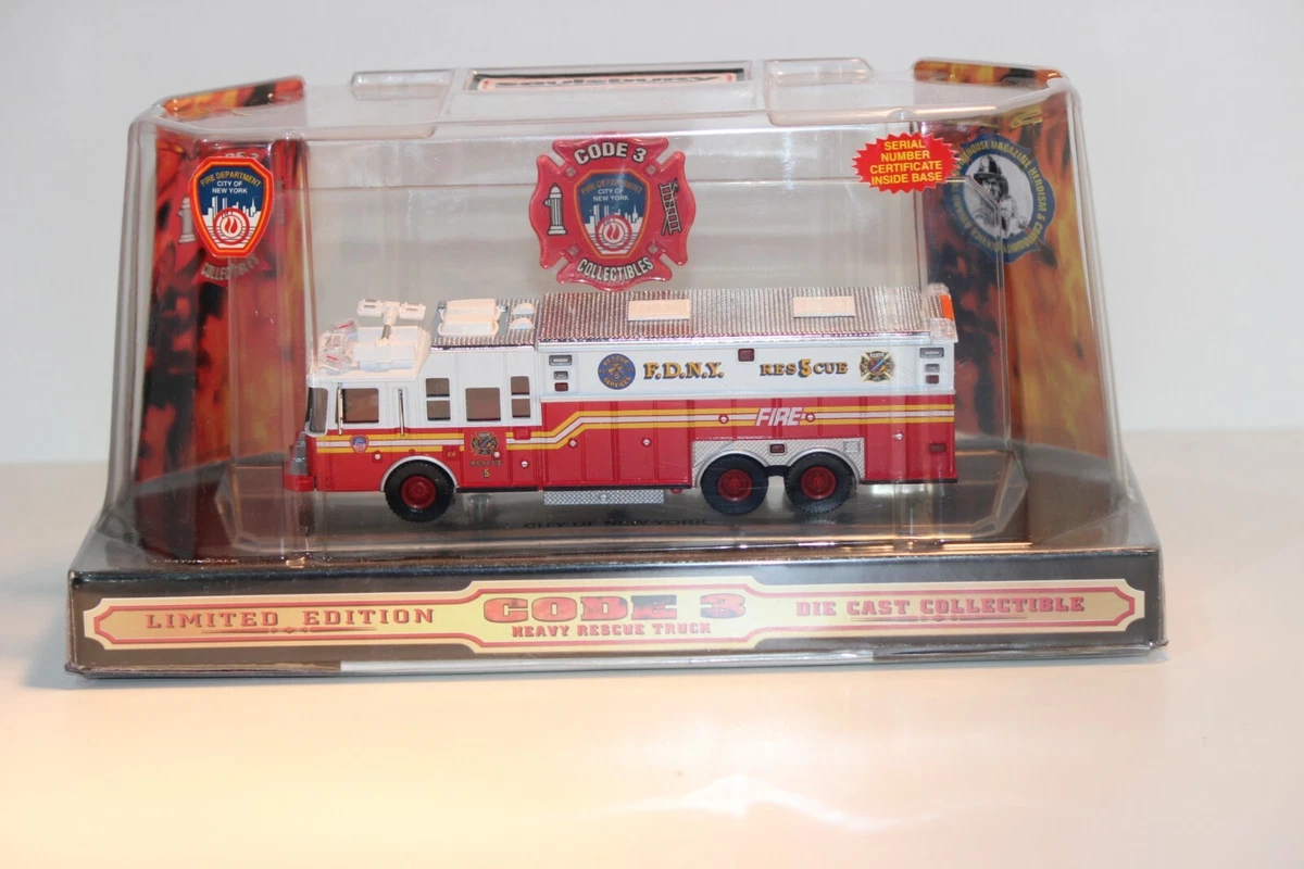 Fdny fire truck toy 2025