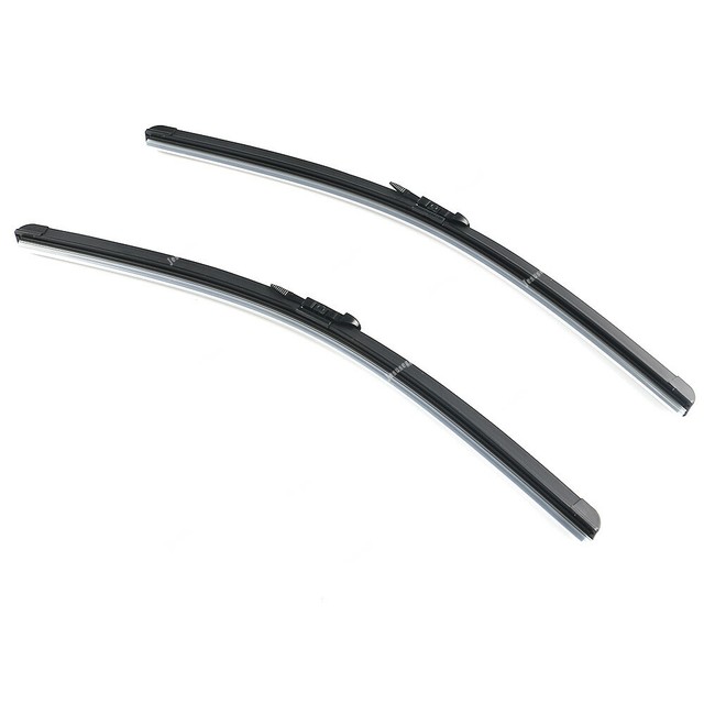 Front L & R Windshield Wiper Blades For BMW 1 Series E81 E82 E87 E88