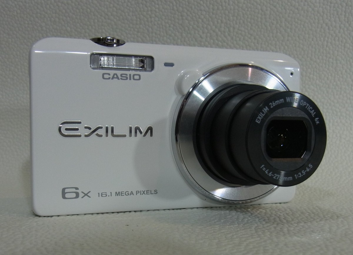 Casio EXILIM EX-Z780 ,16.1MP,6x,2.7in,f/3.5,white EXC from