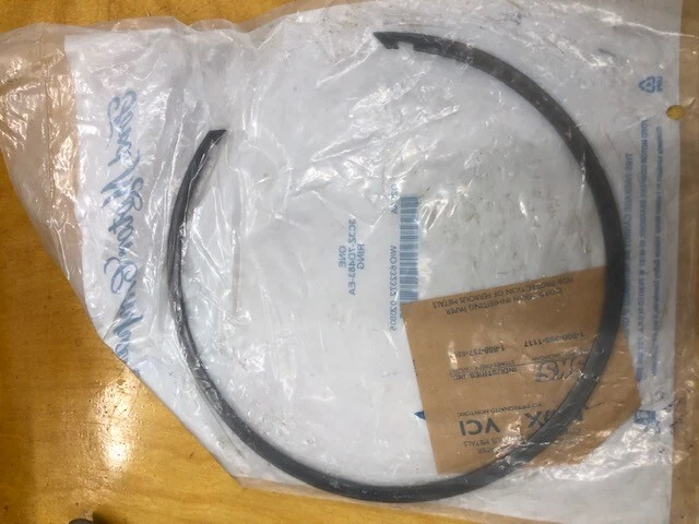 Ford F550 Super Duty 2013 anillo de embrague intermedio; nuevo fabricante original Ford 3C3Z-7D483-ea Foto 2 de 2