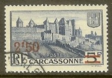 FRANCE TIMBRE STAMP YVERT N° 490 " CITE DE CARCASSONNE 2F50 SUR 5F " OBLITERE TB