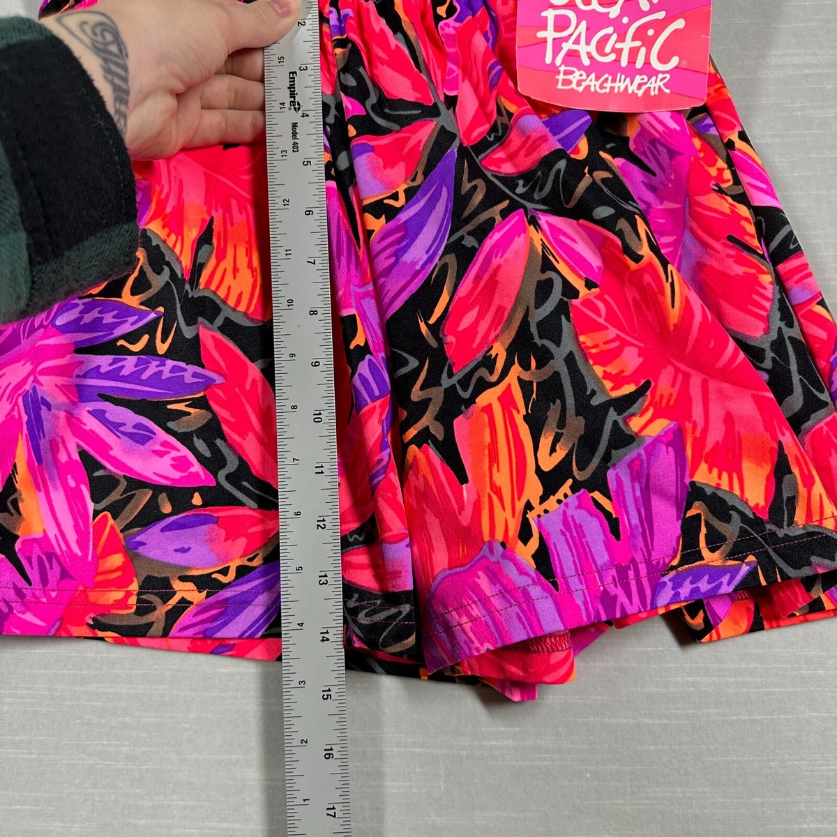 VINTAGE Ocean Pacific Shorts Pink Girls Medium Beach Floral 90s