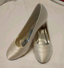 NEW JJs House Wedding Bridal Shoes Satin Ivory Heels Size 38 Bridesmaid Women's