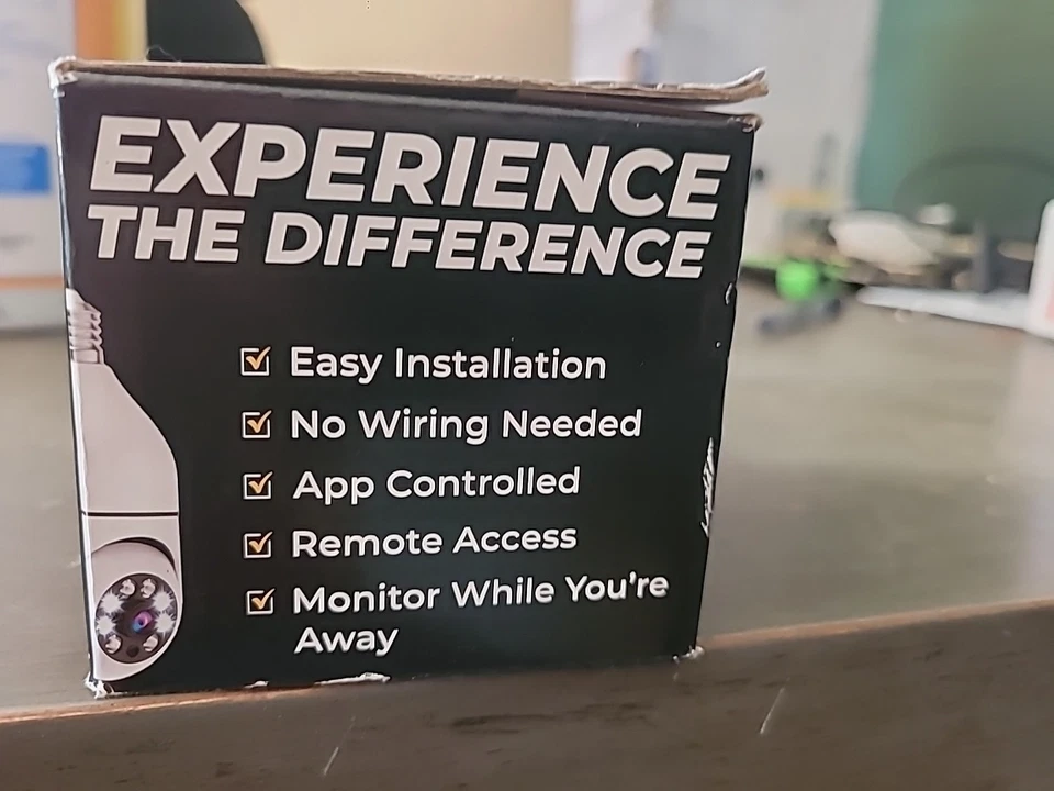 Dot Com Products Light Socket Security Camera New - Image 3 of 3