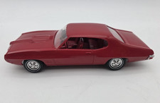 Rare Amt 1970 Pontiac Gto Red 2-door Coupe Dealer Promo Car Collectible 125 Rare Amt 1970 Pontiac Gto Red 2-door Coupe Dealer Promo Car Collectible 125