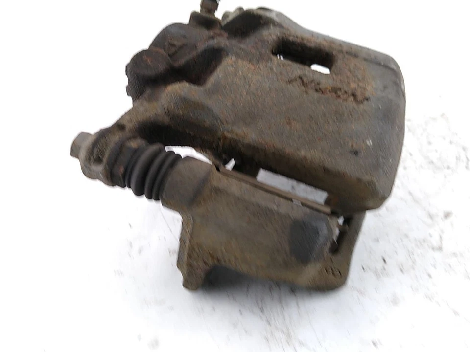 Суппорт переднего правого тормоза для пассажира Acura RSX DC5 подходит для 2002 2003 2004 2005 2006 годов выпуска  - Изображение 4 из 4