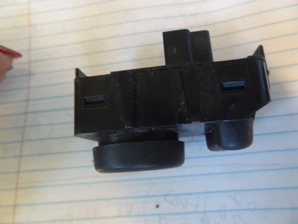 1996 1997-2000 Dodge Caravan & Voyager Power Side View Mirror Switch 4685317 OEM Foto 4 de 4