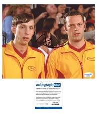 Joel David Moore "Dodgeball: A True Underdog Story" SIGNED 'Owen' 8x10 Photo E