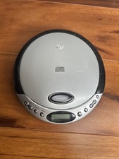 Durabrand - Model CD-566 - Portable CD Player Tested And Working Silver Black
