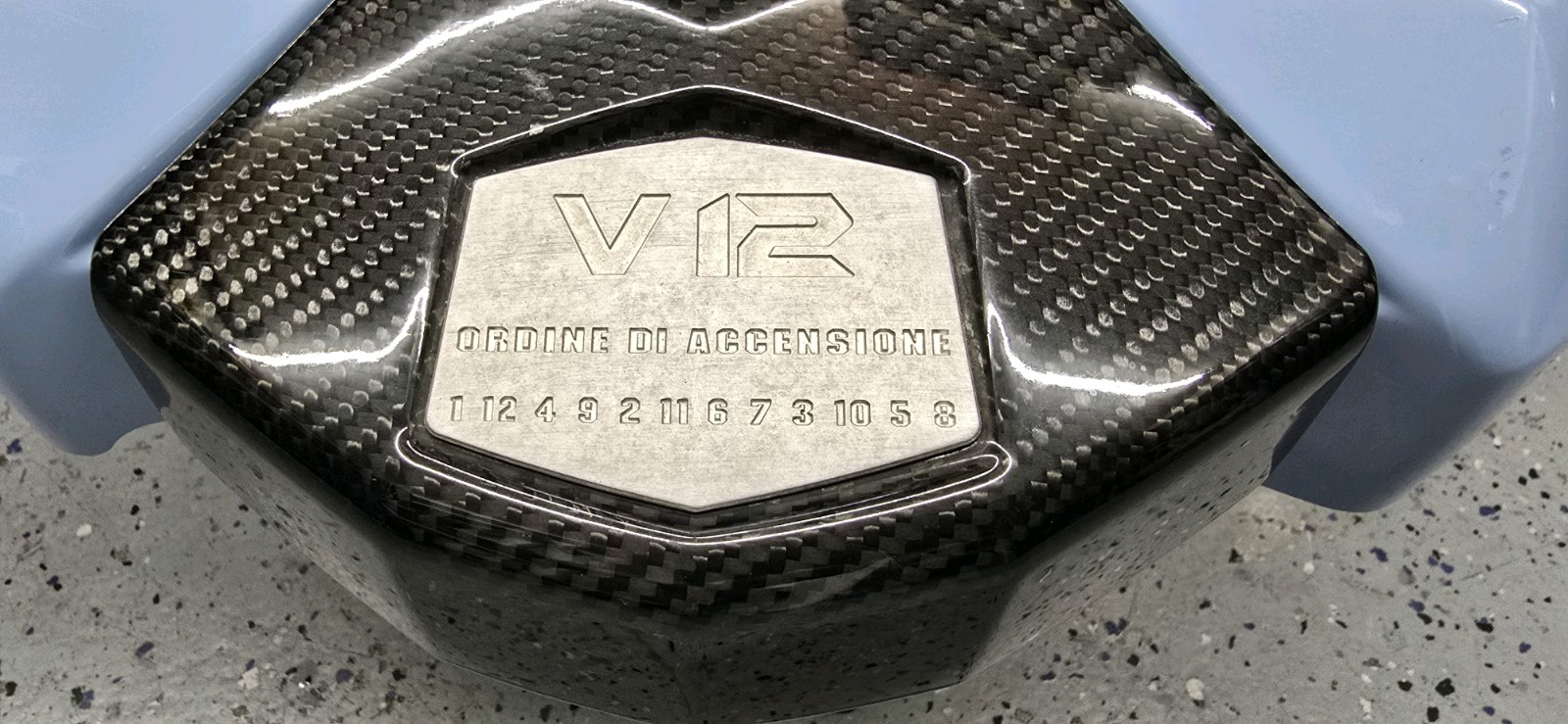 Lamborghini INTAKE MANIFOLD Cover Aventador Engine 07M103927K Carbon Fiber 66